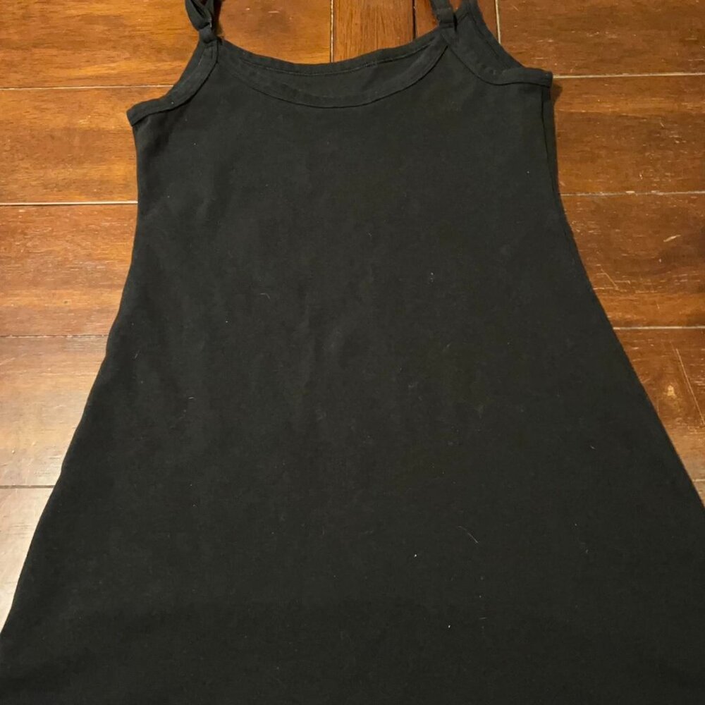 Small American Eagle Outfitters black dress (Left strap is tied together)